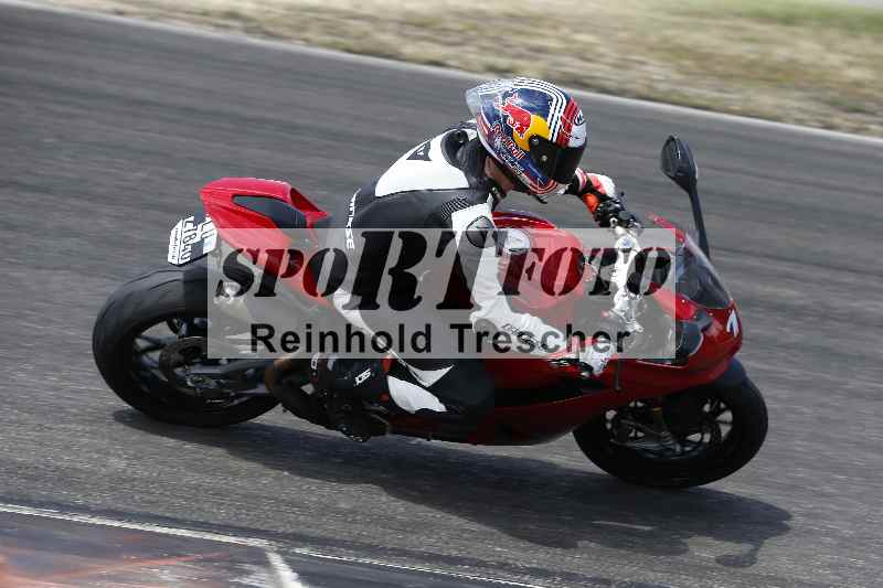 /21 17.06.2026  Ducati Schweiz Track Warmup ADR/Gruppe gruen/12